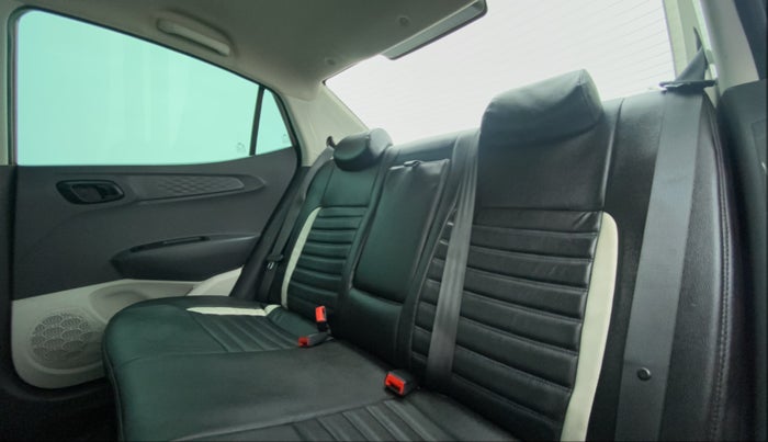 2021 Hyundai AURA S 1.2 Kappa MT, Petrol, Manual, 1,048 km, Right Side Rear Door Cabin