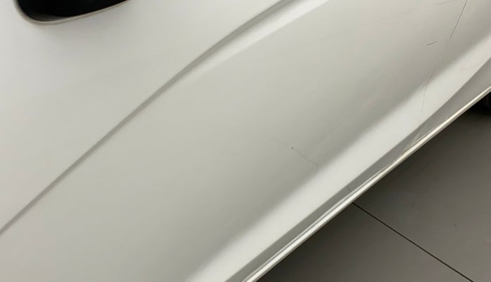 2018 Honda Jazz 1.2L I-VTEC VX, Petrol, Manual, 40,579 km, Front passenger door - Minor scratches