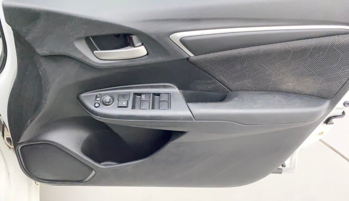 2018 Honda Jazz 1.2L I-VTEC VX, Petrol, Manual, 40,579 km, Driver Side Door Panels Control