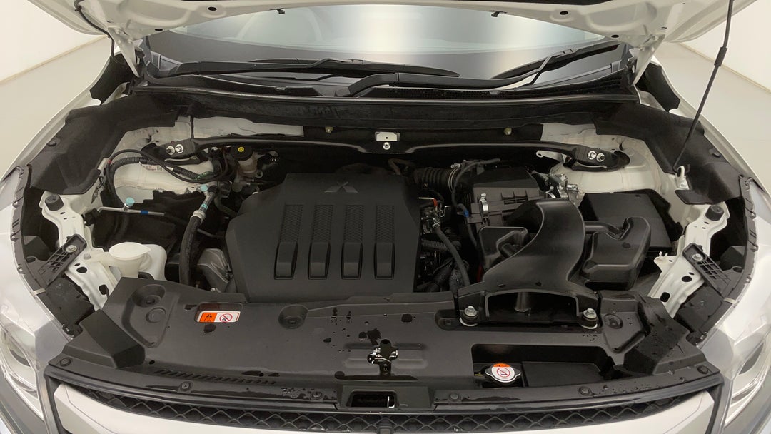 Open Bonnet (Engine)