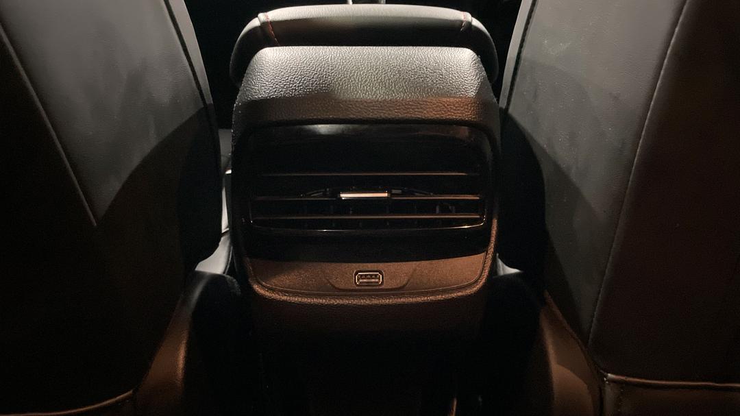 2025 MG Mg5 Essence, Automatic, 11203 km, Rear A/C Vent