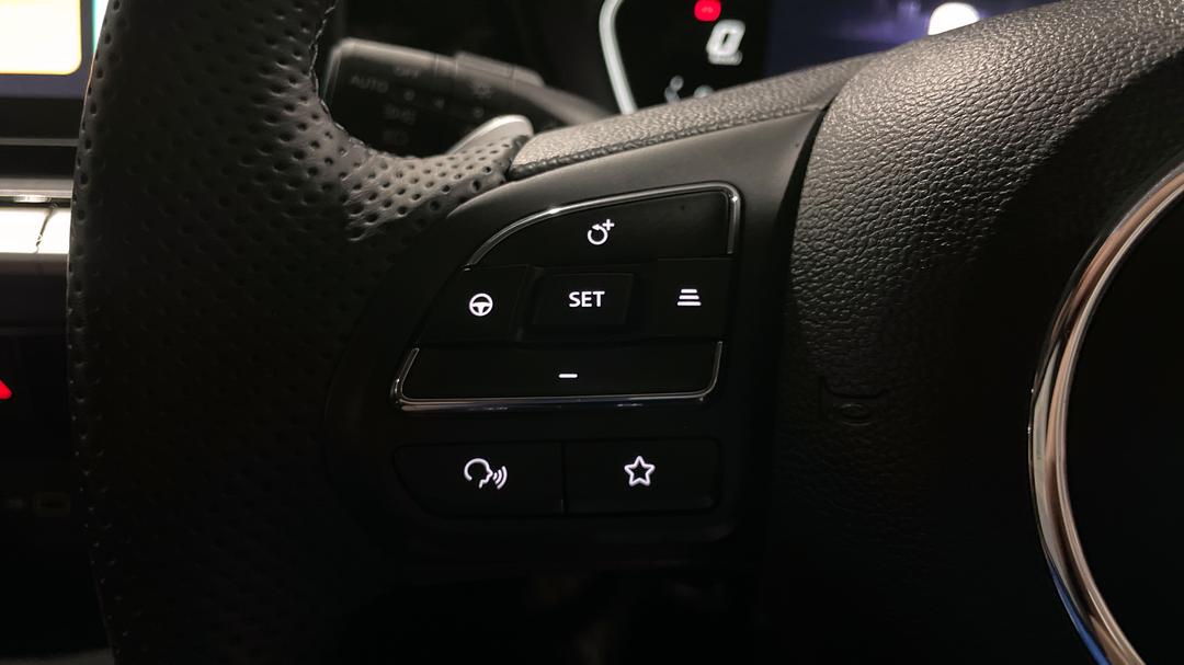 2025 MG Mg5 Essence, Automatic, 11203 km, Cruise Control