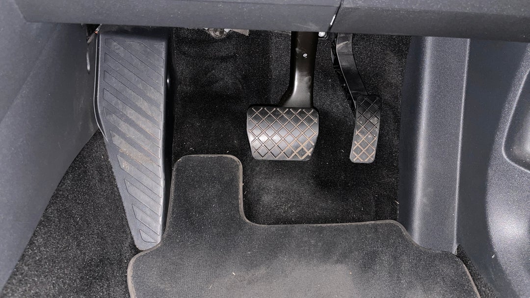 Pedals and Footmat