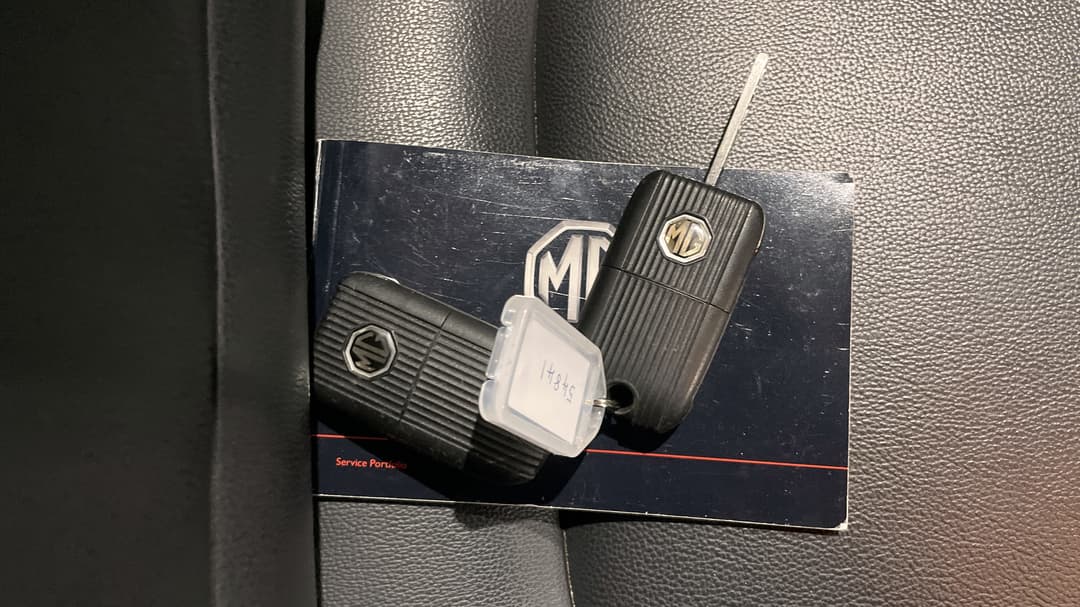 2022 MG ZS Excite, Automatic, 65668 km, Key Close-up