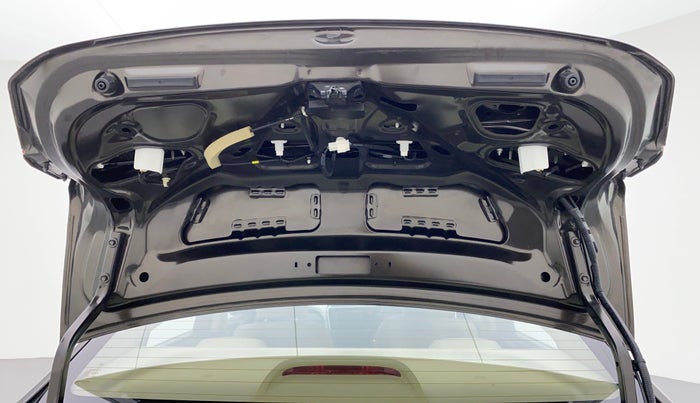 2015 Honda City VX MT PETROL, Petrol, Manual, 56,318 km, Boot Door Open