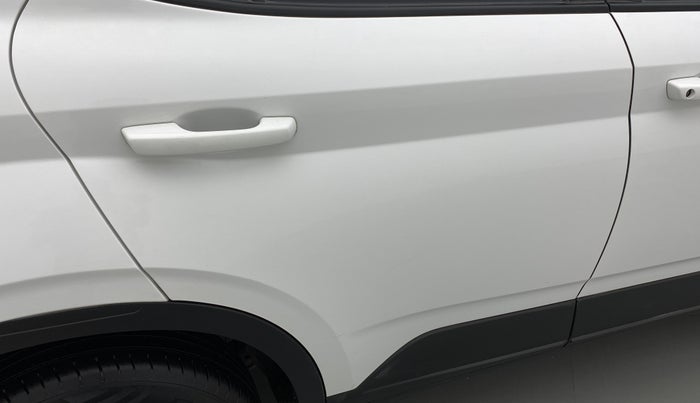 2021 Hyundai VENUE S 1.0 TURBO DCT, Petrol, Automatic, 18,061 km, Right rear door - Minor scratches