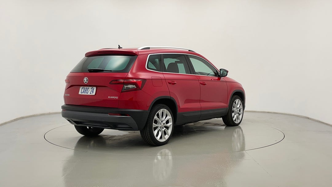 Right Back Diagonal (45- Degree) View