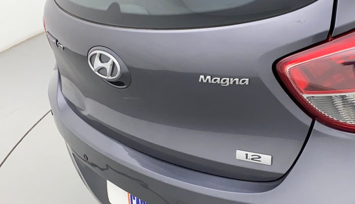2016 Hyundai Grand i10 MAGNA 1.2 KAPPA VTVT, CNG, Manual, 82,084 km, Dicky (Boot door) - Slightly dented