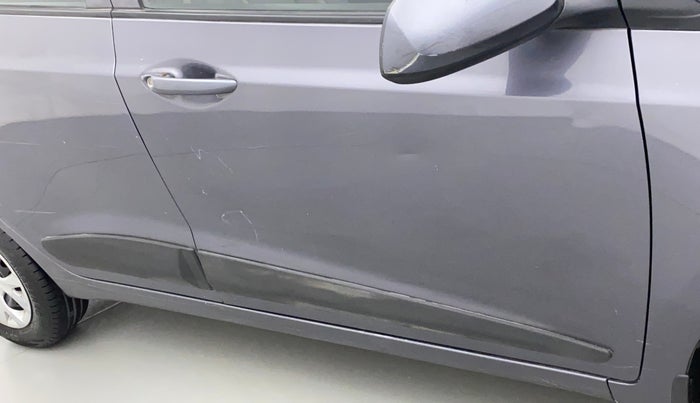 2016 Hyundai Grand i10 MAGNA 1.2 KAPPA VTVT, CNG, Manual, 82,084 km, Driver-side door - Slightly dented
