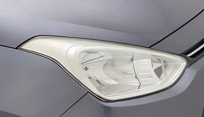2016 Hyundai Grand i10 MAGNA 1.2 KAPPA VTVT, CNG, Manual, 82,084 km, Right headlight - Minor scratches