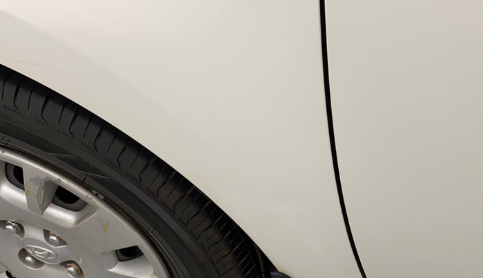 2012 Hyundai i20 MAGNA (O) 1.4 CRDI, Diesel, Manual, 1,21,728 km, Left fender - Slightly dented