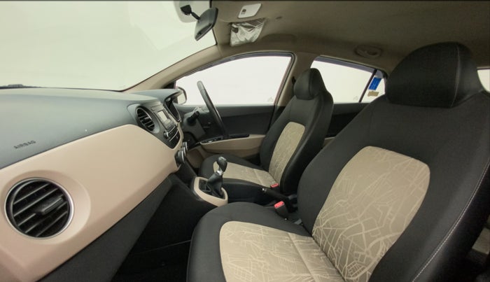 2016 Hyundai Grand i10 ASTA (O) 1.2 KAPPA VTVT, Petrol, Manual, 20,160 km, Right Side Front Door Cabin
