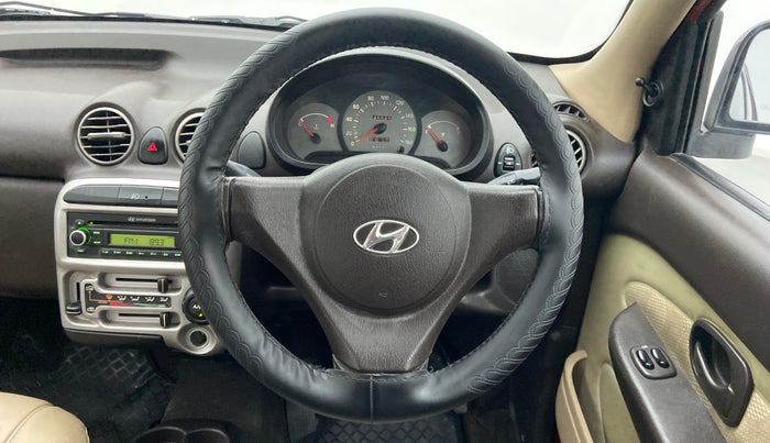 2012 Hyundai Santro Xing GLS, Petrol, Manual, 45,549 km, Steering Wheel Close Up