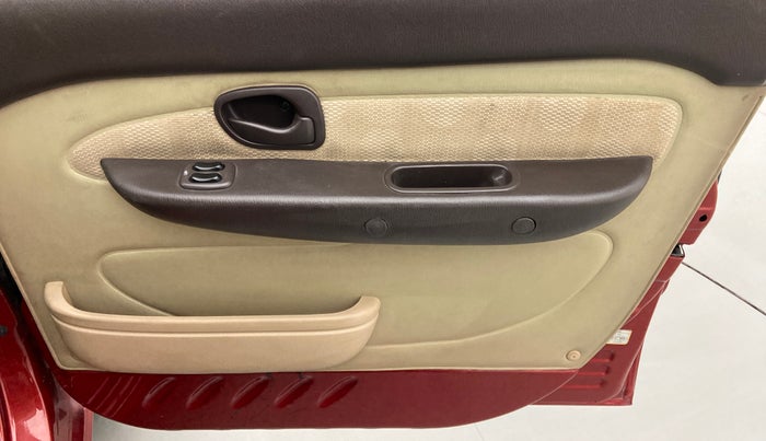 2012 Hyundai Santro Xing GLS, Petrol, Manual, 45,549 km, Driver Side Door Panels Control