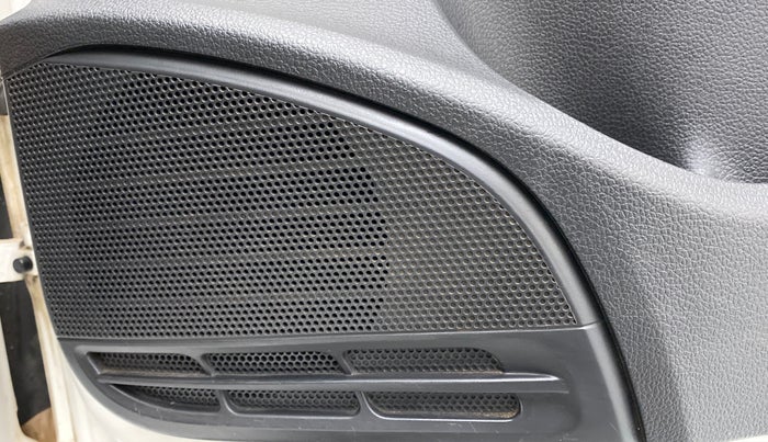 2015 Volkswagen Polo HIGHLINE1.2L PETROL, Petrol, Manual, 53,145 km, Speaker