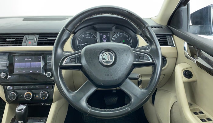 2015 Skoda Octavia ELEGANCE 1.8 TSI AT, Petrol, Automatic, 92,413 km, Steering Wheel Close Up