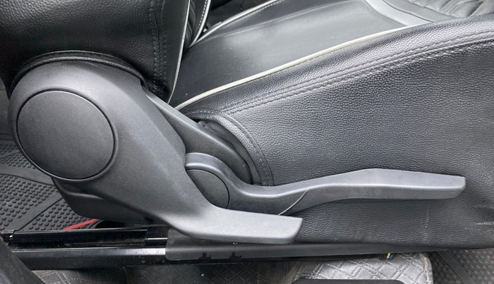 2019 Maruti Swift VXI AMT, Petrol, Automatic, 43,929 km, Driver Side Adjustment Panel
