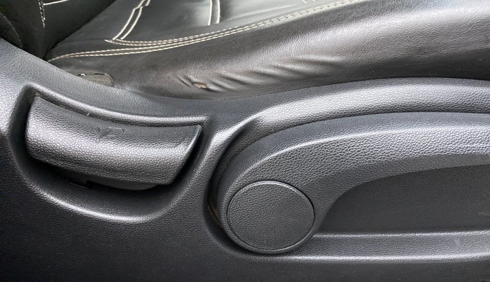 2016 Hyundai Creta SX 1.6 DIESEL, Diesel, Manual, 62,795 km, Driver Side Adjustment Panel