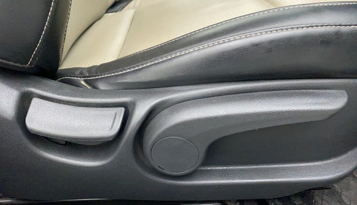 2018 Hyundai Verna 1.6 SX VTVT, Petrol, Manual, 18,889 km, Driver Side Adjustment Panel