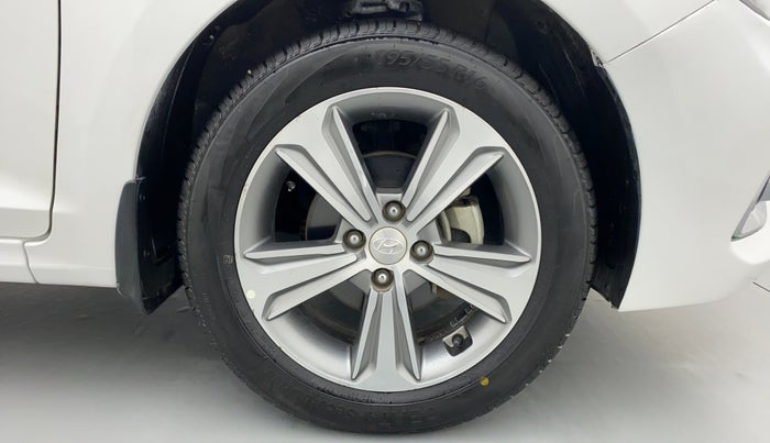 2018 Hyundai Verna 1.6 SX VTVT, Petrol, Manual, 18,889 km, Right Front Wheel