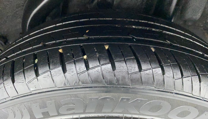 2018 Hyundai Verna 1.6 SX VTVT, Petrol, Manual, 18,889 km, Left Rear Tyre Tread