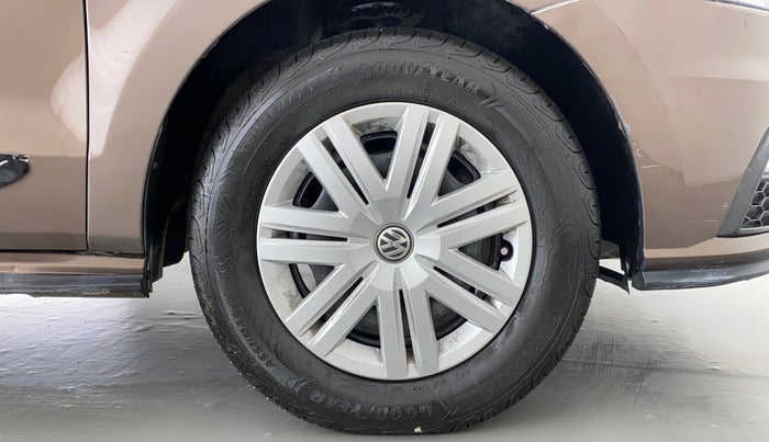 2021 Volkswagen Polo Trendline 1.0 L Petrol, Petrol, Manual, 71,908 km, Right Front Wheel