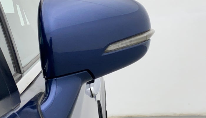 2018 Maruti S Cross ZETA 1.3 SHVS, Diesel, Manual, 97,997 km, Left rear-view mirror - Cover has minor damage