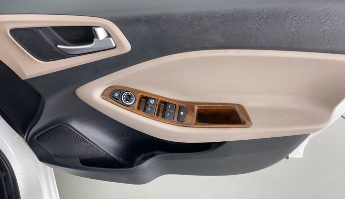 2019 Hyundai Elite i20 1.2 SPORTS PLUS VTVT, Petrol, Manual, 35,602 km, Driver Side Door Panels Control