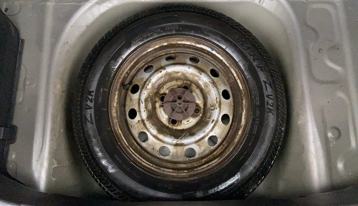 2017 Maruti IGNIS DELTA 1.2 K12, Petrol, Manual, 8,454 km, Spare Tyre