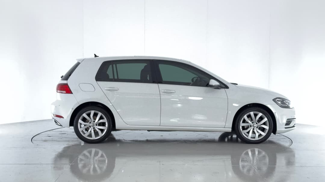 2019 Volkswagen Golf 110 Tsi Highline, Automatic, 73112 km, Right Side View