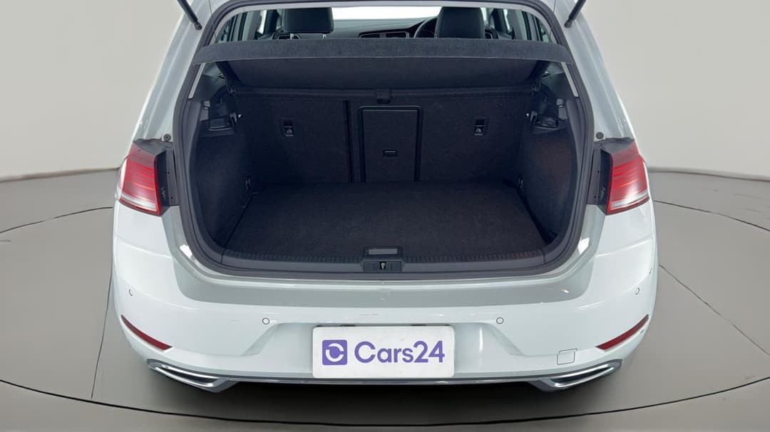 2019 Volkswagen Golf 110 Tsi Highline, Automatic, 73112 km, Boot Inside View