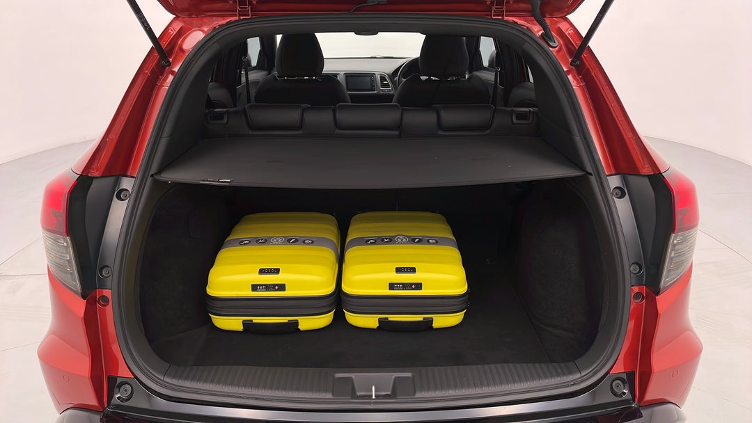 2020 Honda HR-V Rs, Automatic, 12125 km, Boot Inside View with Luggage