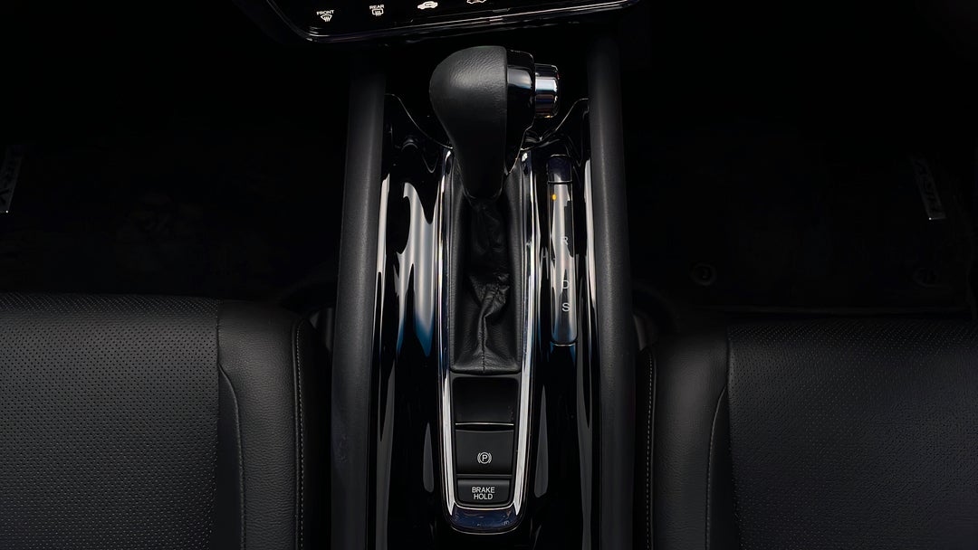 2020 Honda HR-V Rs, Automatic, 12125 km, Gear Lever 