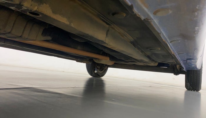 2014 Hyundai Eon SPORTZ, Petrol, Manual, 36,427 km, Right Side Underbody