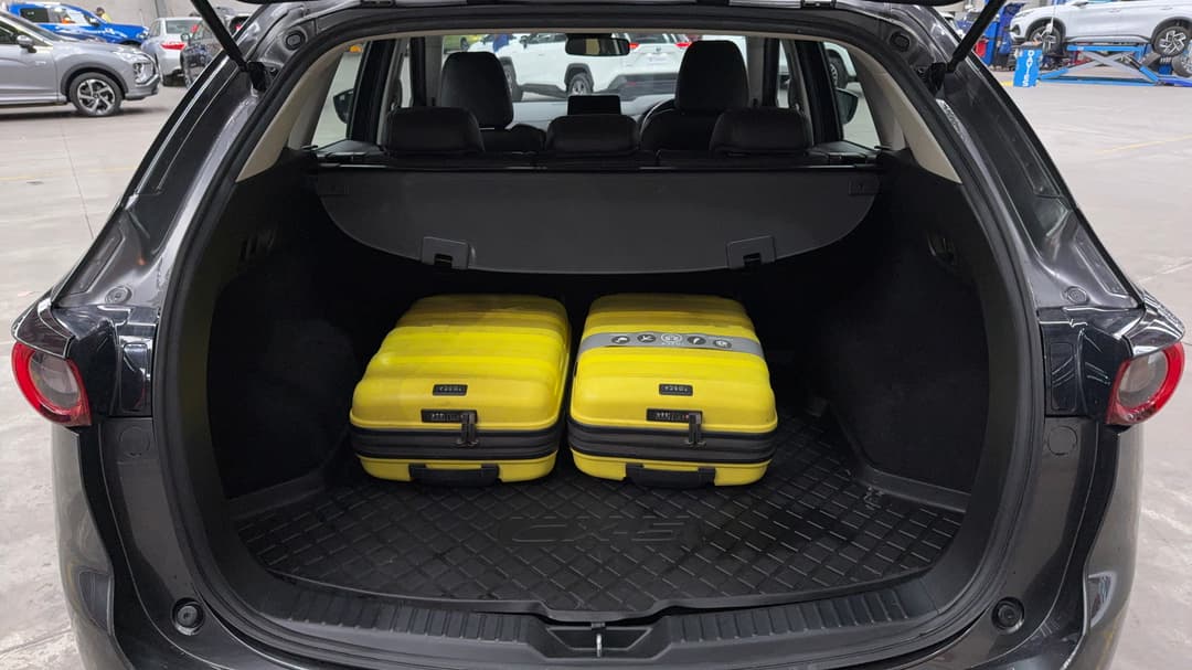2020 Mazda CX-5 Touring (4x4), Automatic, 47916 km, Boot Inside View with Luggage