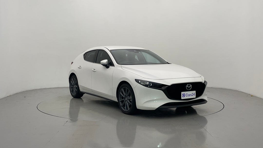 Right Front Diagonal (45- Degree) View