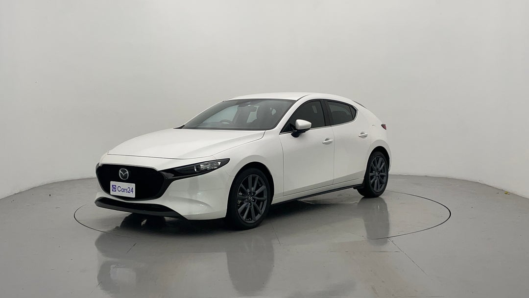 Left Front Diagonal (45- Degree) View