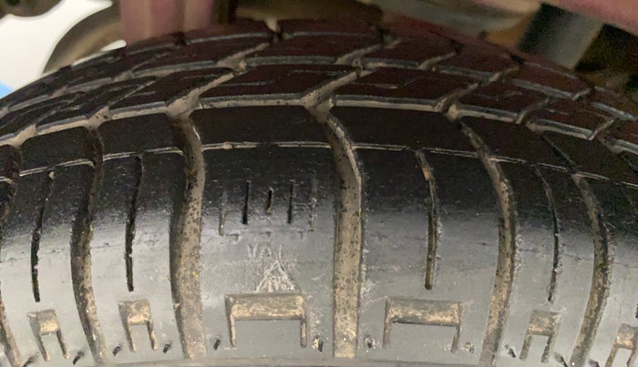 2011 Maruti Alto LXI, Petrol, Manual, 52,280 km, Right Rear Tyre Tread
