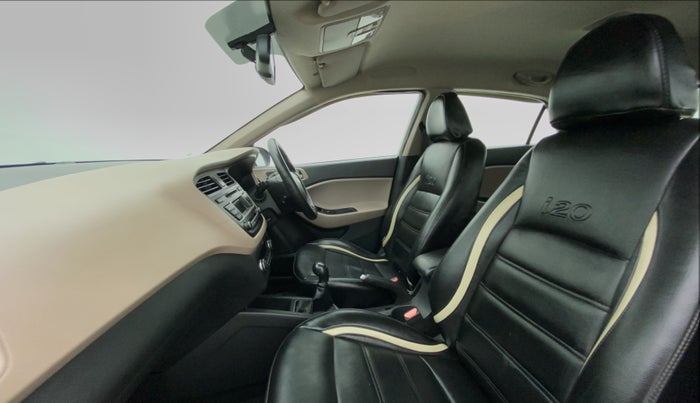 2015 Hyundai Elite i20 SPORTZ 1.2, Petrol, Manual, 84,176 km, Right Side Front Door Cabin