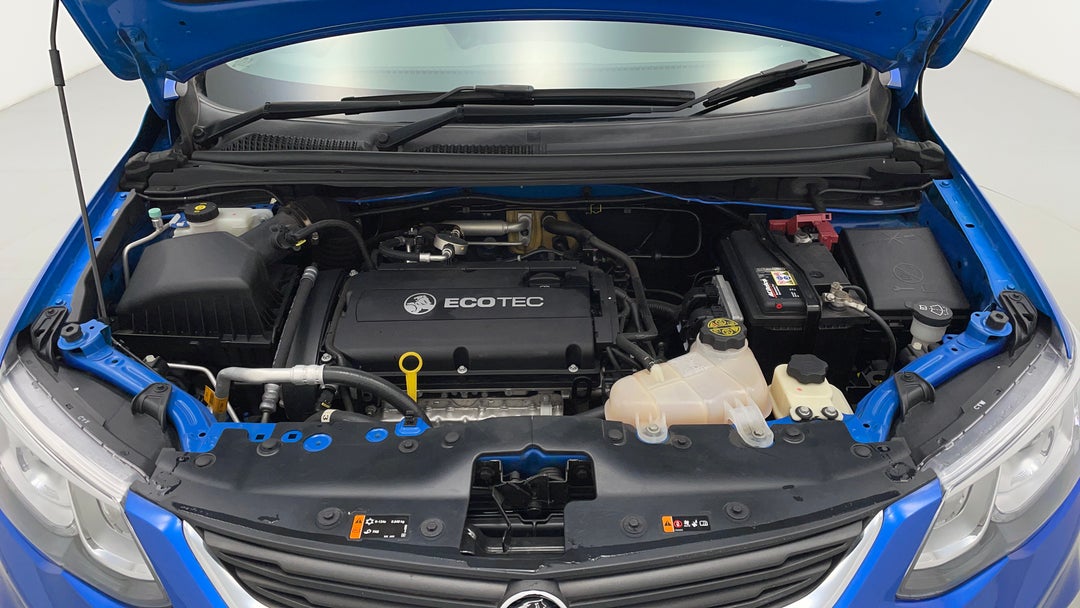 Open Bonnet (Engine)
