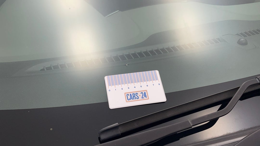 Windshield Front Chip