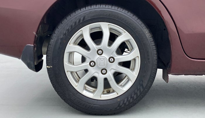2014 Honda Amaze 1.2 VXMT I VTEC, Petrol, Manual, 31,001 km, Right Rear Wheel