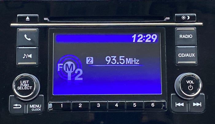 2018 Honda Jazz 1.2 V MT, Petrol, Manual, 34,744 km, Infotainment System