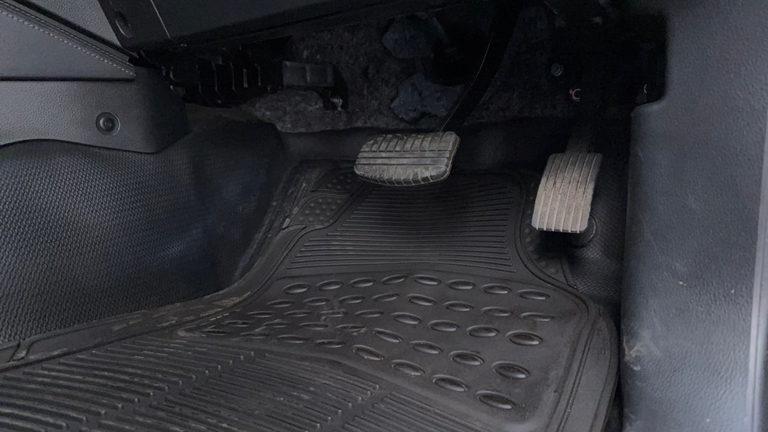 Pedals and Footmat