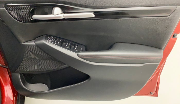 2019 KIA SELTOS GTX 1.4 GDI AT PETROL, Petrol, Automatic, 22,130 km, Driver Side Door Panels Control