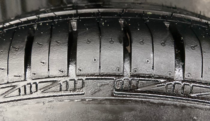 2012 Maruti Swift Dzire VDI BS IV, Diesel, Manual, 1,30,638 km, Right Rear Tyre Tread