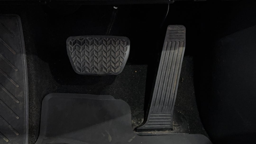 Pedals and Footmat