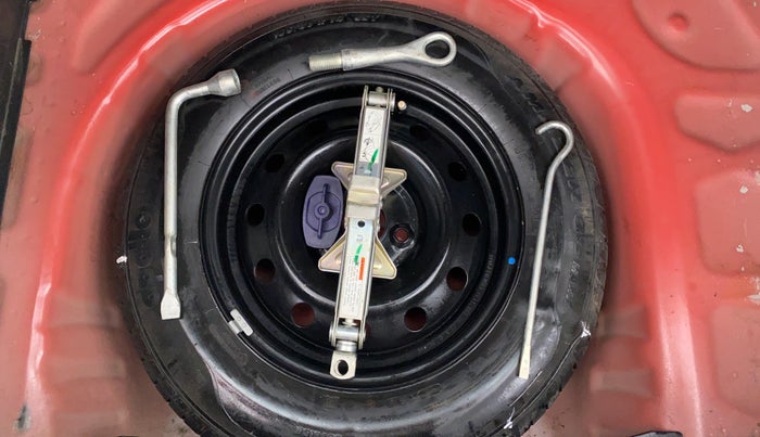 2018 Maruti Swift VXI AMT D, Petrol, Automatic, 57,653 km, Spare Tyre