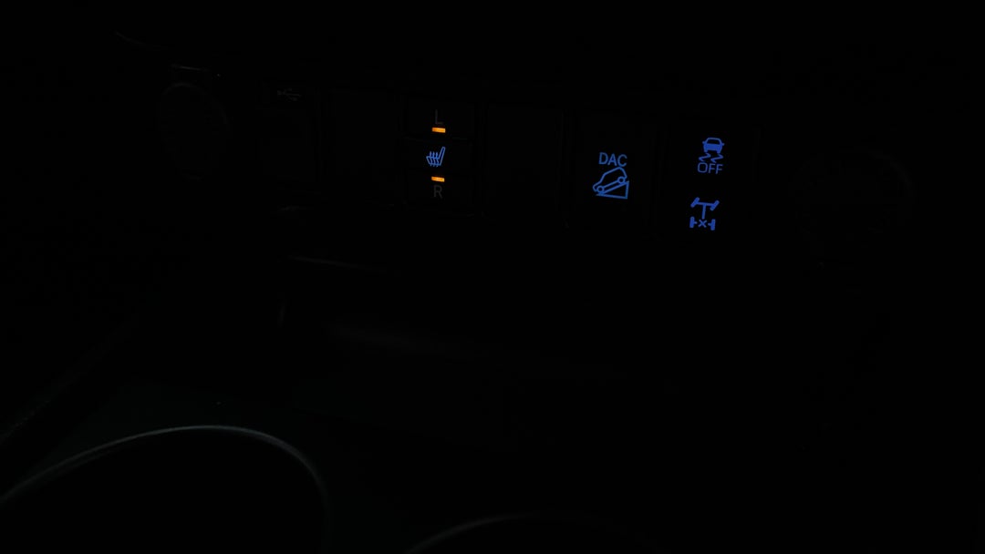 2021 Toyota Hilux Rugged X (4x4), Automatic, 37147 km, Ventilated Seats