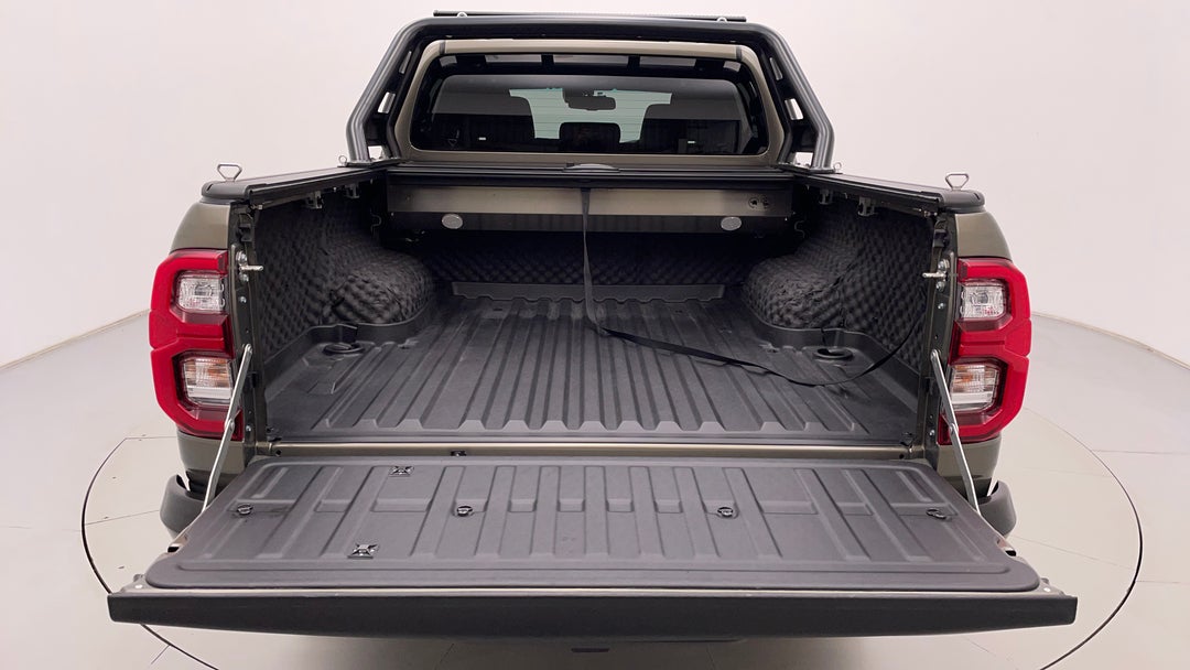 2021 Toyota Hilux Rugged X (4x4), Automatic, 37147 km, Boot Inside View